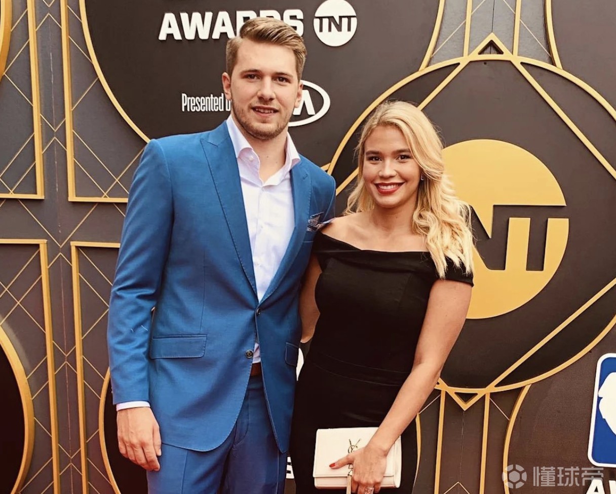 ESPN：东契奇已与未婚妻分手，正在争夺两个孩子的抚养权